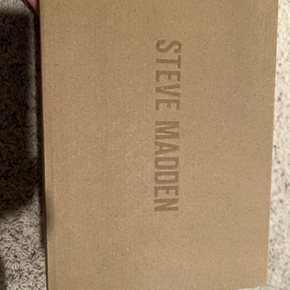 Fabulous Sparkly Heels!! - Picture 6 of 15